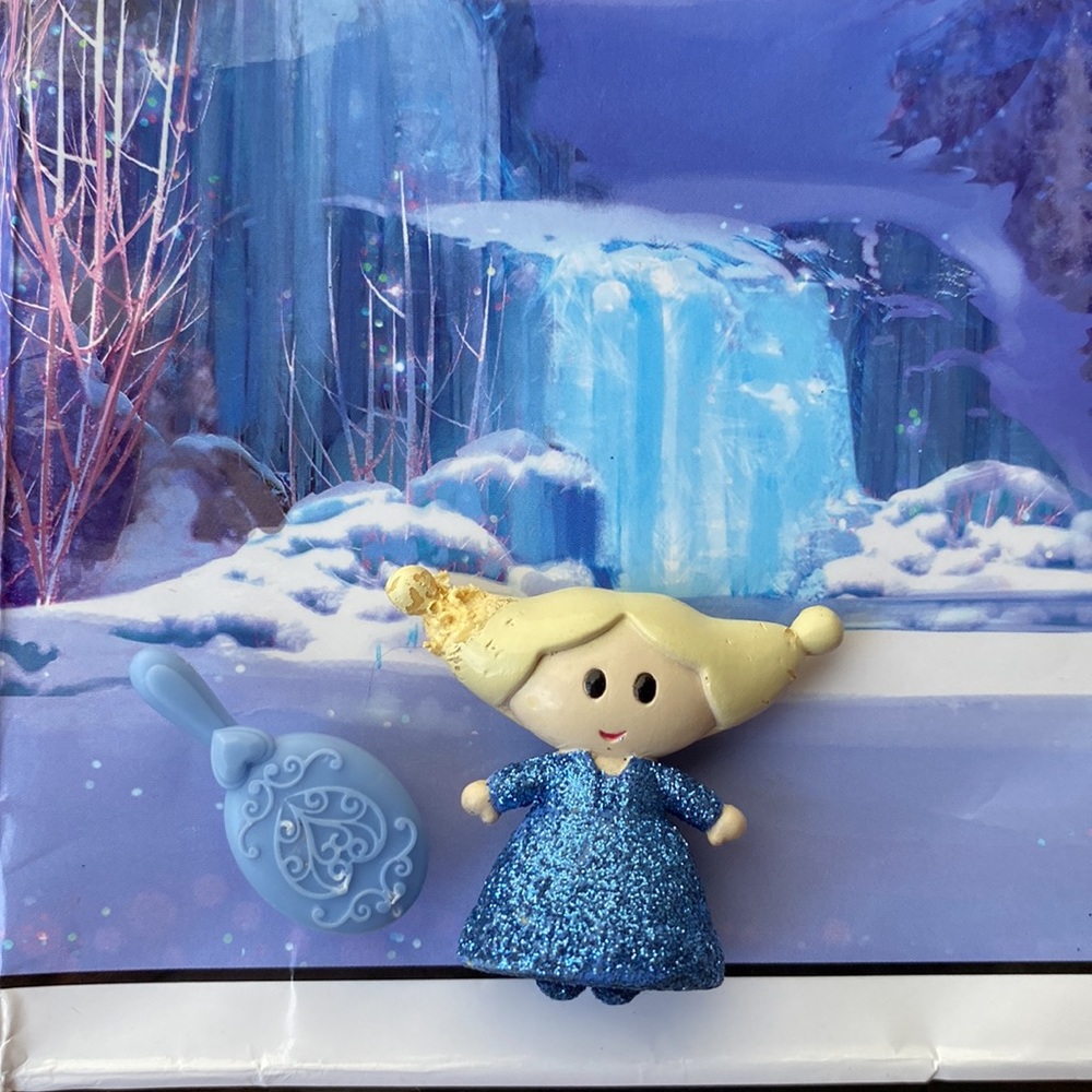- 💕 Preloved Disney Parks Elsa Animator’s Collection Playset ❄️⛄️ - Picture 4 of 11